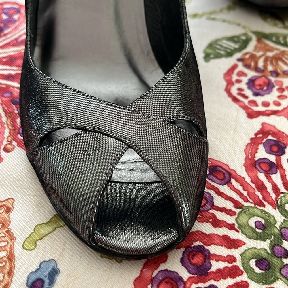 Stuart Weitzman Sashay In Pewter Size 9m - image 4